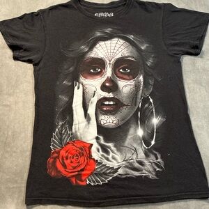 Fifth Sun Black Tee with Red and White Graphic Womens Small